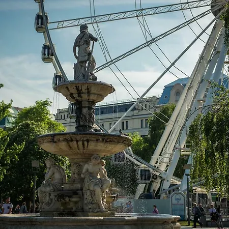 Apartament Pearl At St Stephen' S Basilica *